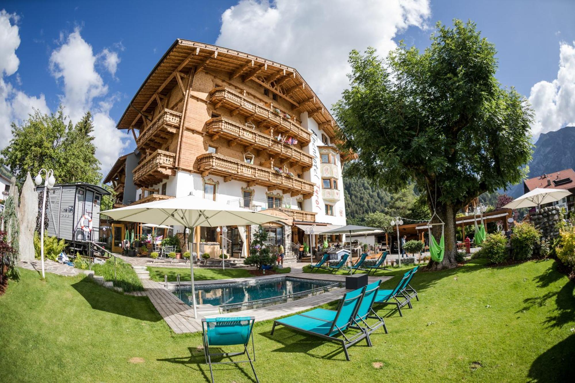 Alpenhotel Tyrol - B&B Konzepthotel - Adults Only Пертизау Екстериор снимка