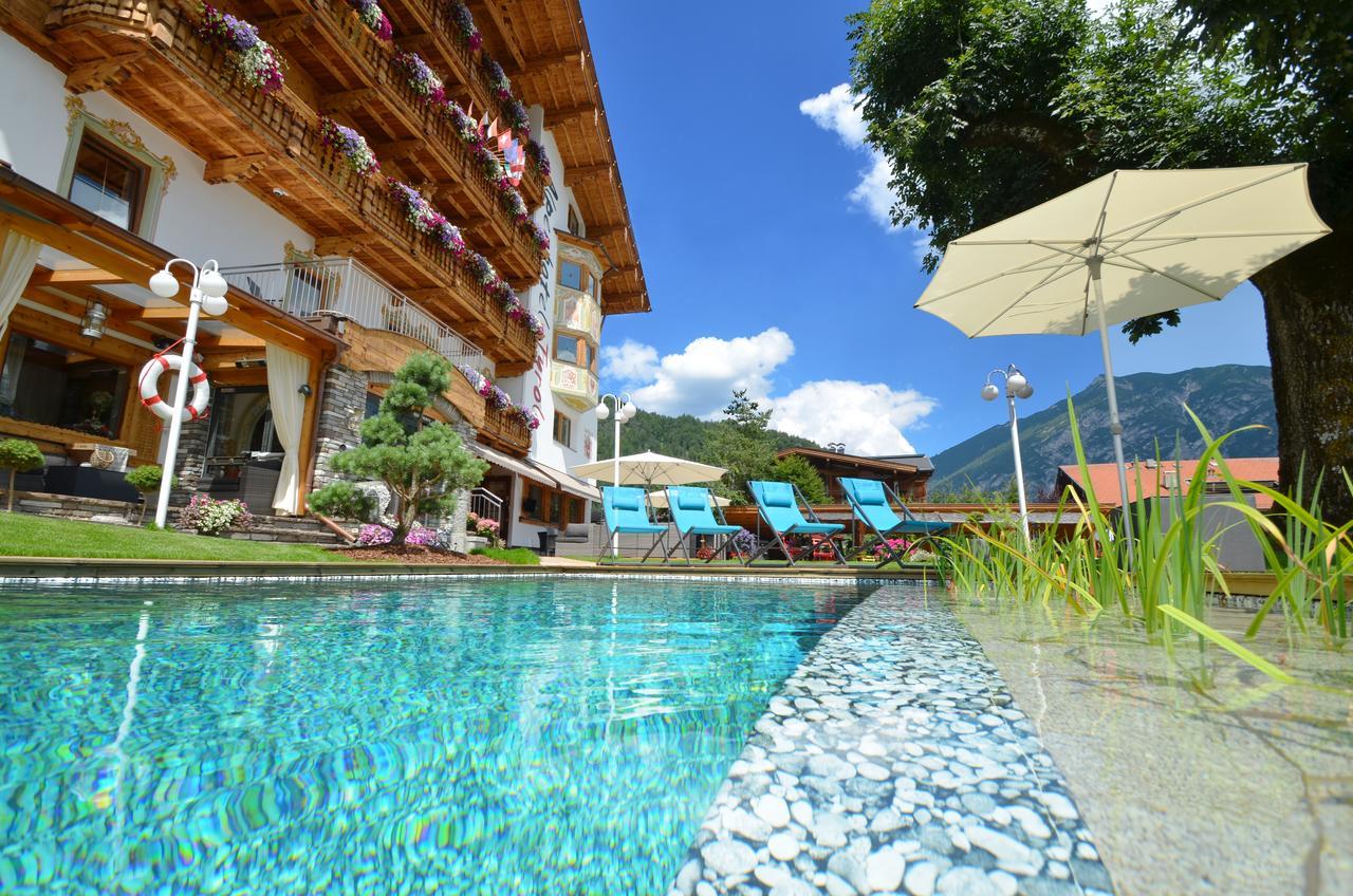 Alpenhotel Tyrol - B&B Konzepthotel - Adults Only Пертизау Екстериор снимка